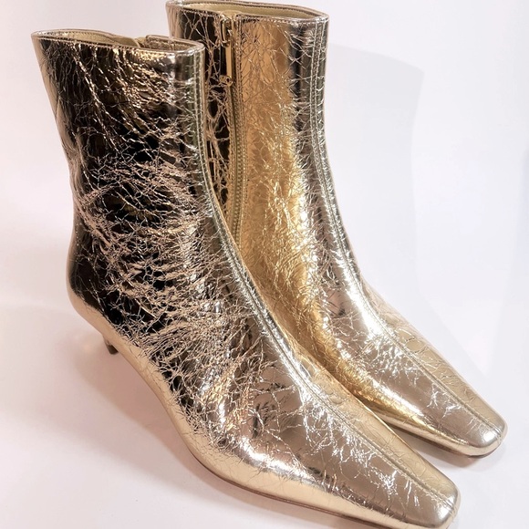 $119 NWOB MICHAEL Michael Kors
COSMO KITTEN BOOTIE - Ankle boots - pale gold - Picture 8 of 10